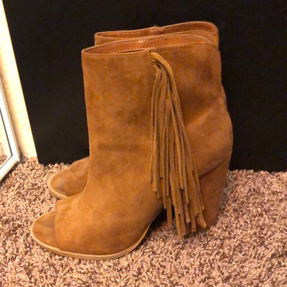 DV dolce vita booties